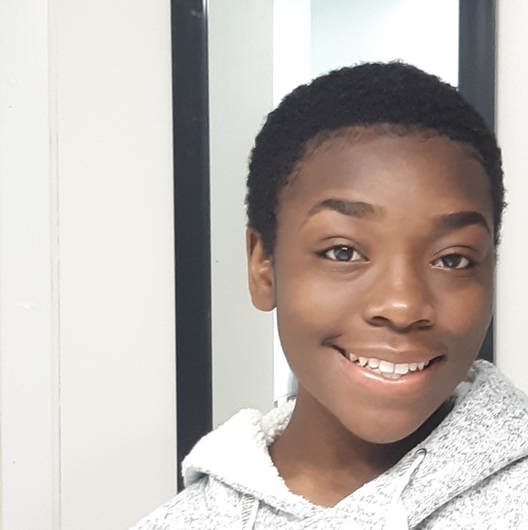 Meet your Posher, Leanna - Picture 1 of 1